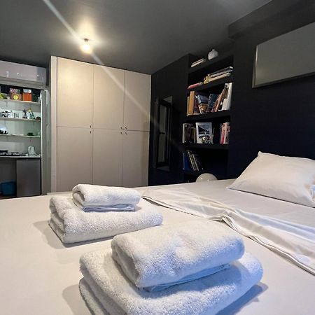 So Athens - Studios And Apartments Екстер'єр фото