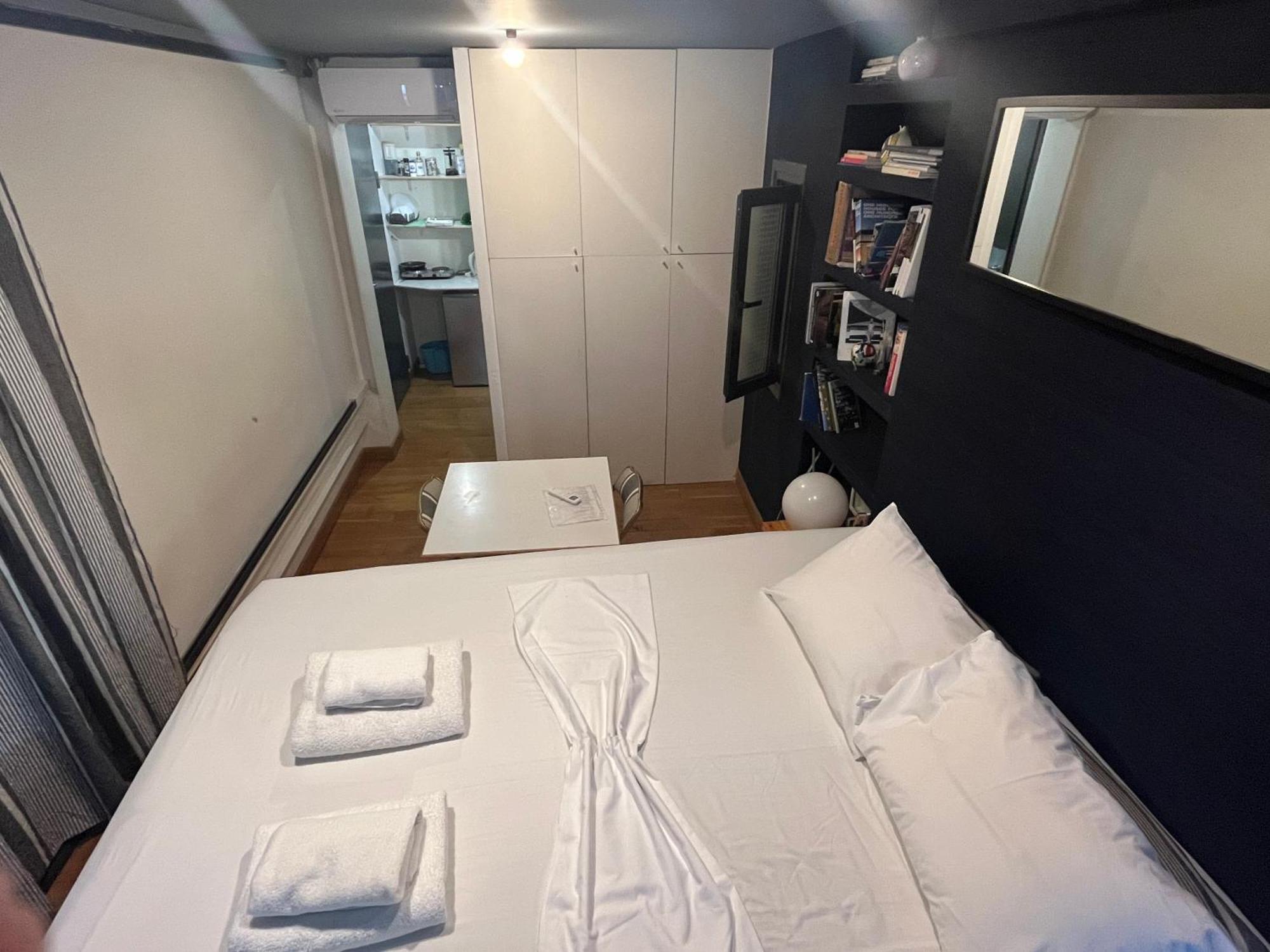 So Athens - Studios And Apartments Екстер'єр фото